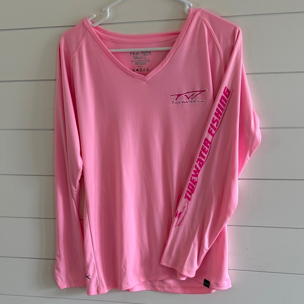 Huk Women's V-Neck NWT Pink Long Sleeve Tee